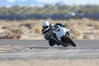 media/Dec-04-2025-Racers Edge (Thu) [[5ebc9f124d]]/2-A Group/8-Session 5 (Turn 16)/